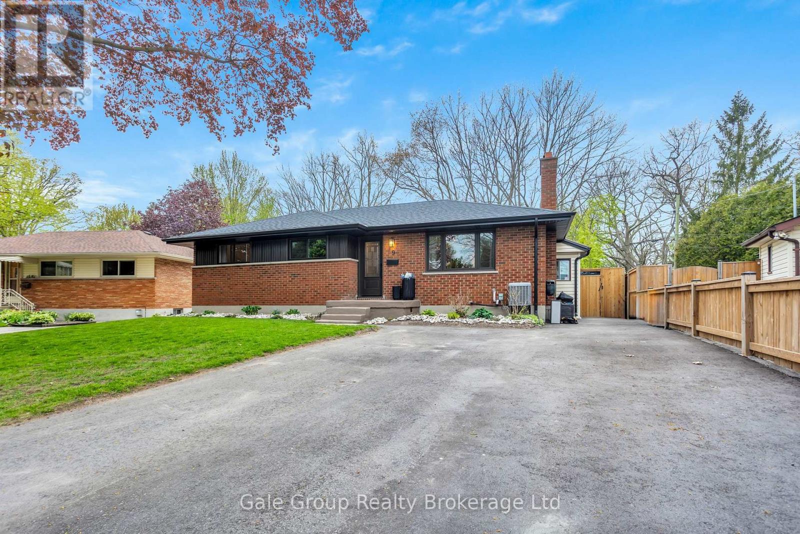 9 Strathcona Drive, London East, Ontario  N5W 1P7 - Photo 2 - X13126194
