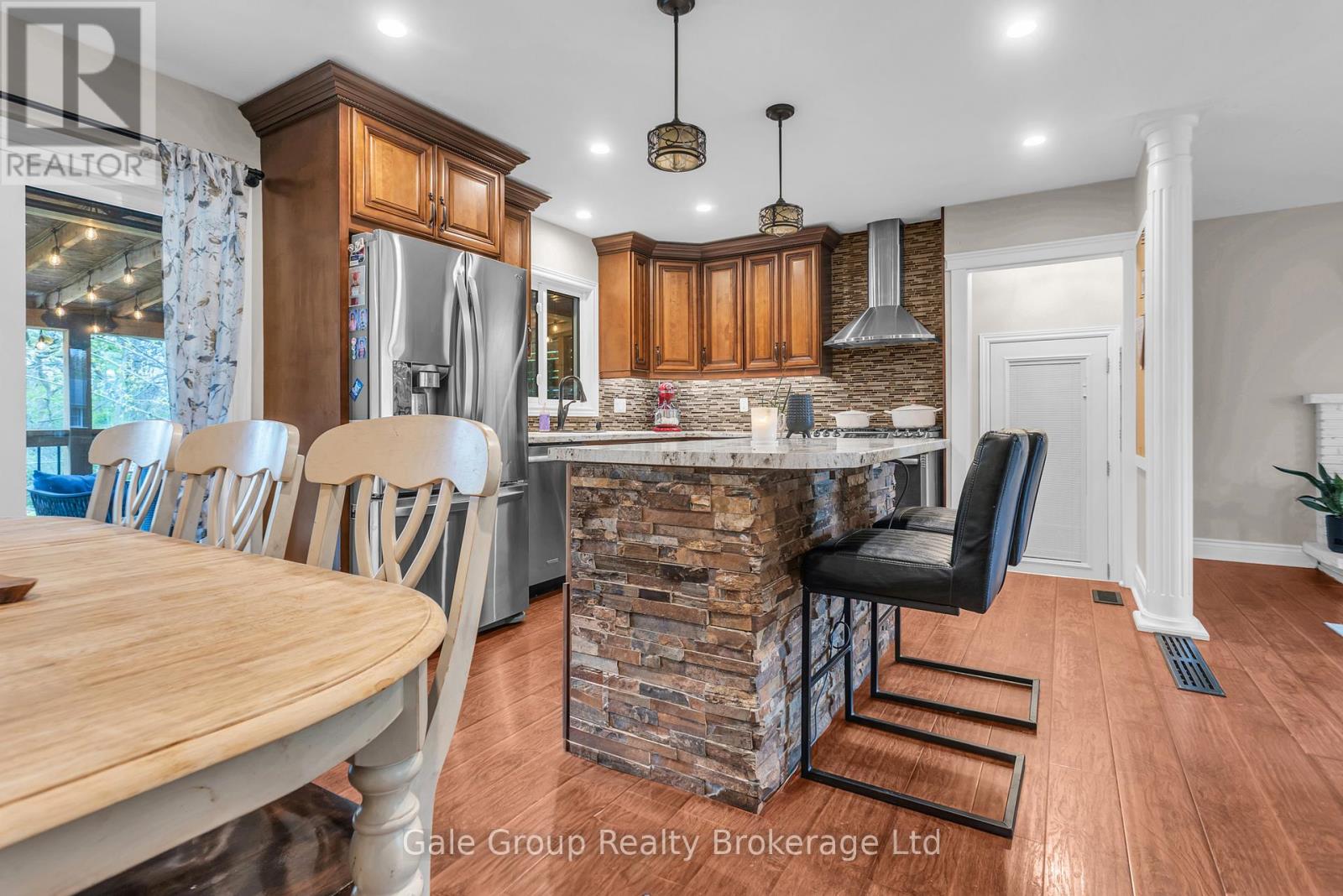 9 Strathcona Drive, London East, Ontario  N5W 1P7 - Photo 7 - X13126194
