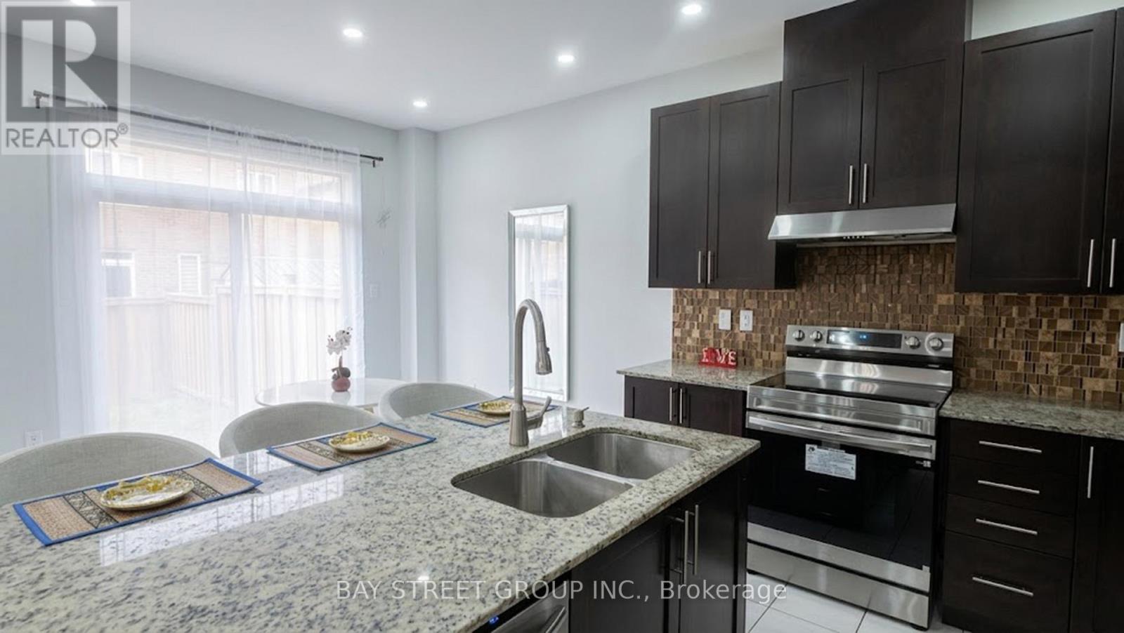 12 Monceau Road, Brampton, Ontario  L7A 4E6 - Photo 20 - W13075270