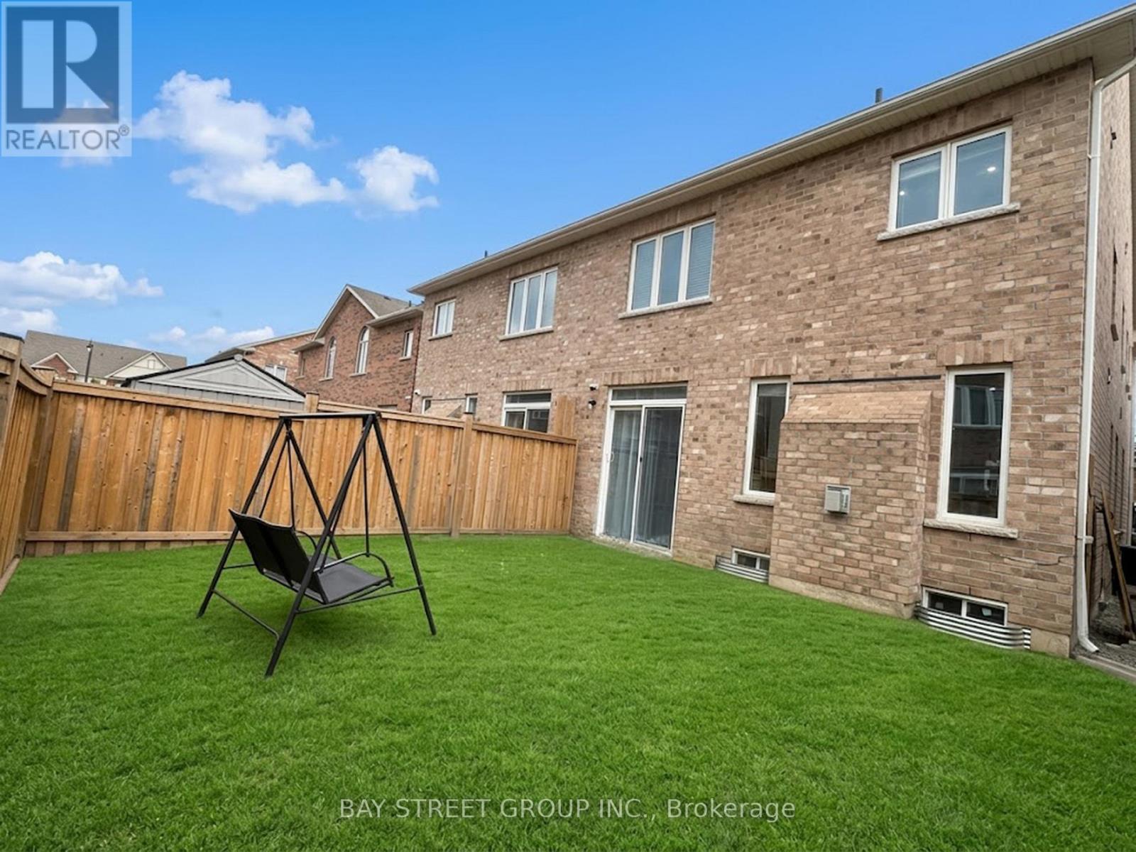 12 Monceau Road, Brampton, Ontario  L7A 4E6 - Photo 39 - W13075270