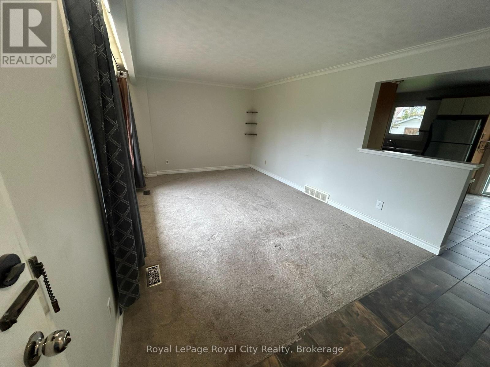 Main Floor - 6 Montgomery Street, Guelph, Ontario  N1E 1P9 - Photo 4 - X13126170