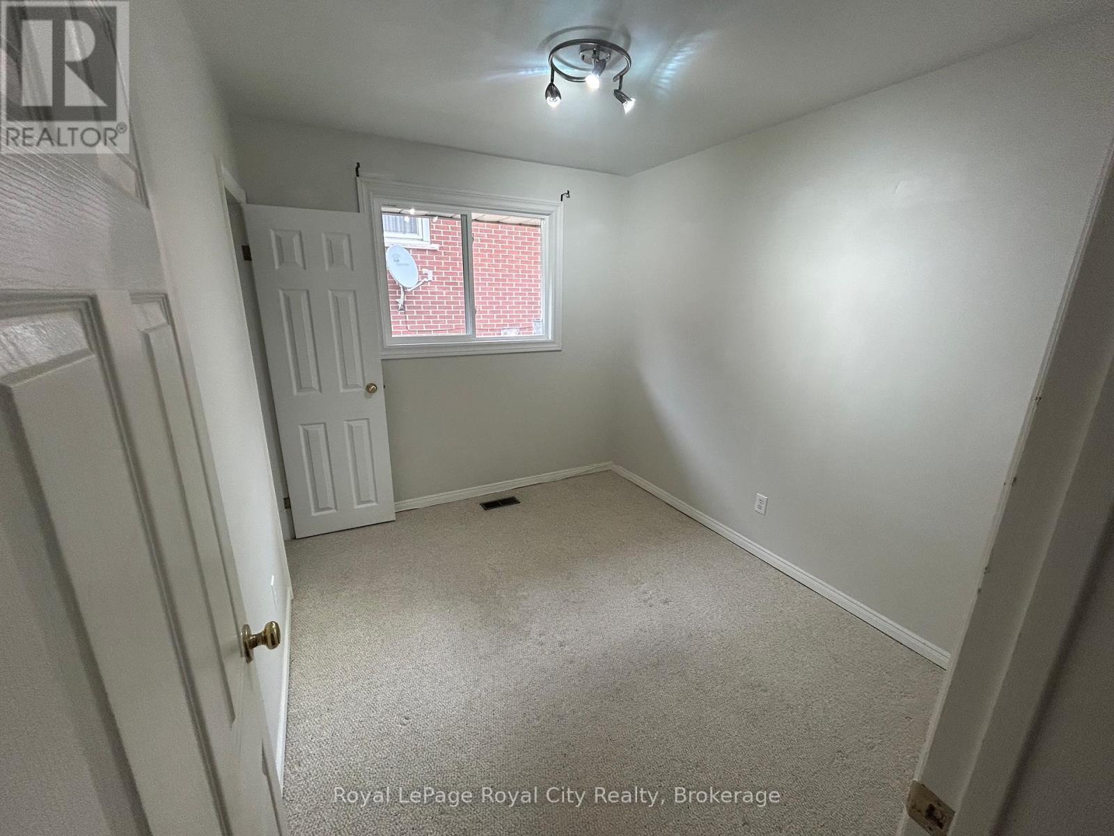 Main Floor - 6 Montgomery Street, Guelph, Ontario  N1E 1P9 - Photo 8 - X13126170