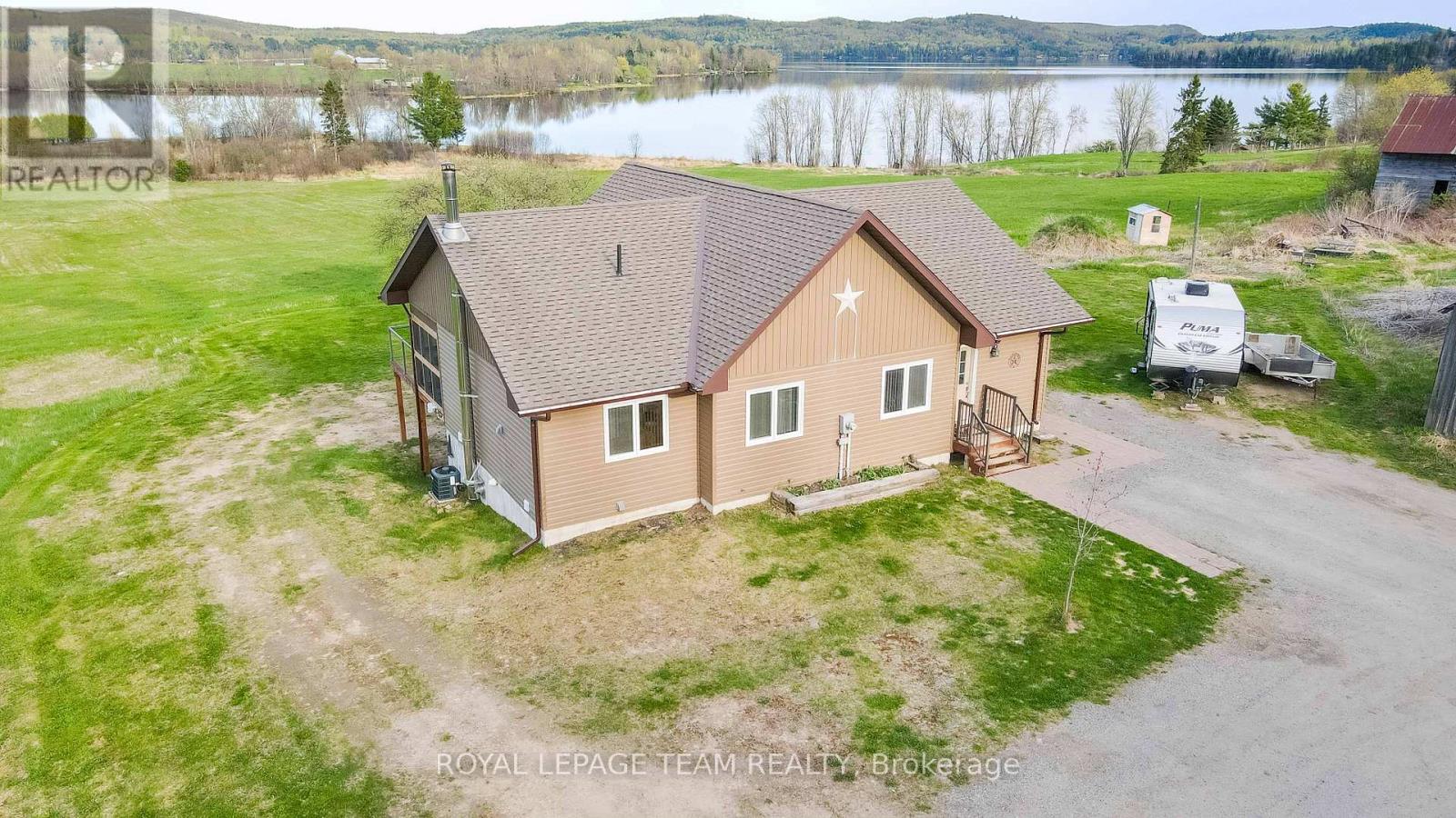 299 SIBERIA ROAD, Madawaska Valley, Ontario