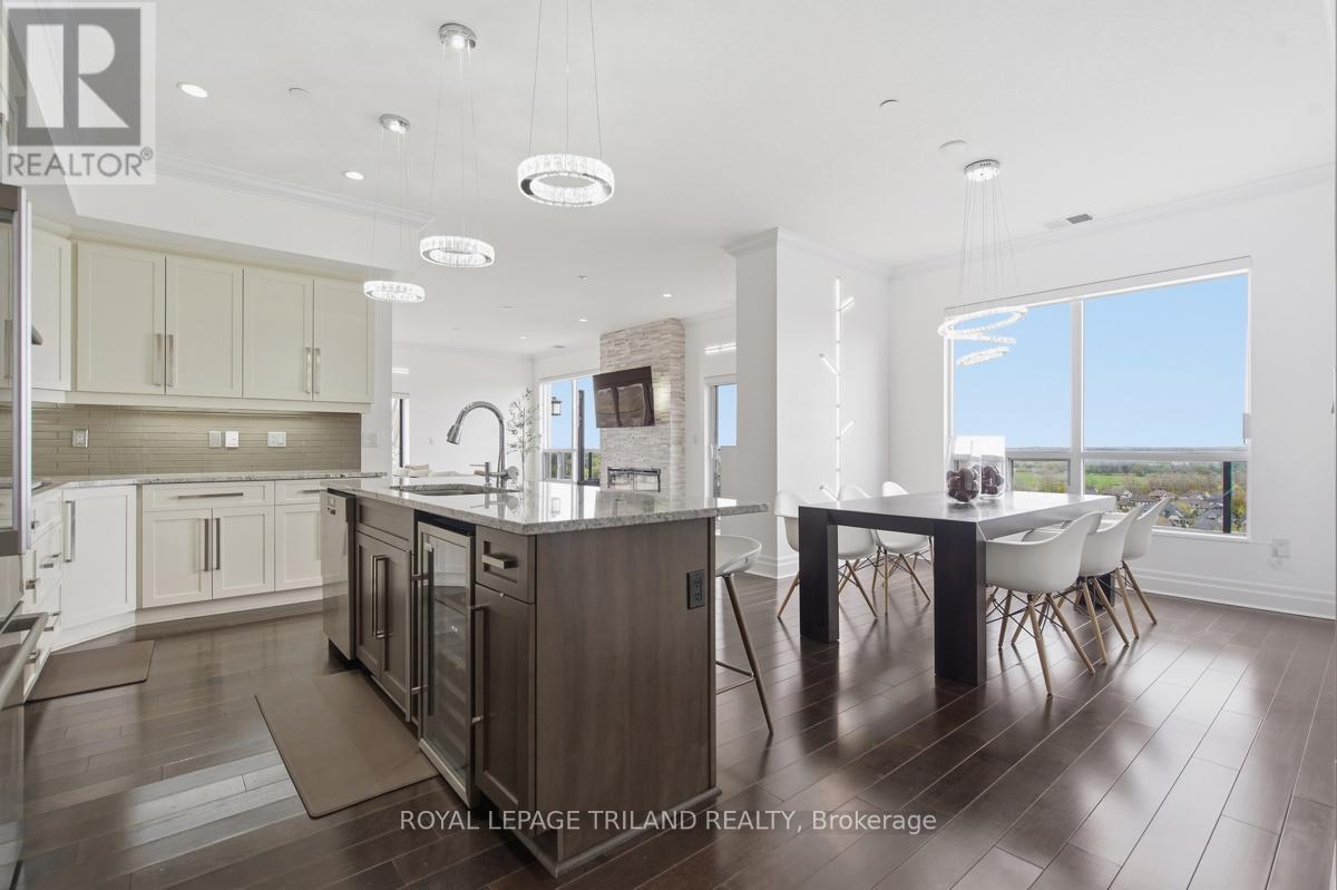 1403 - 240 Villagewalk Boulevard, London North, Ontario  N6G 0P6 - Photo 4 - X13126216