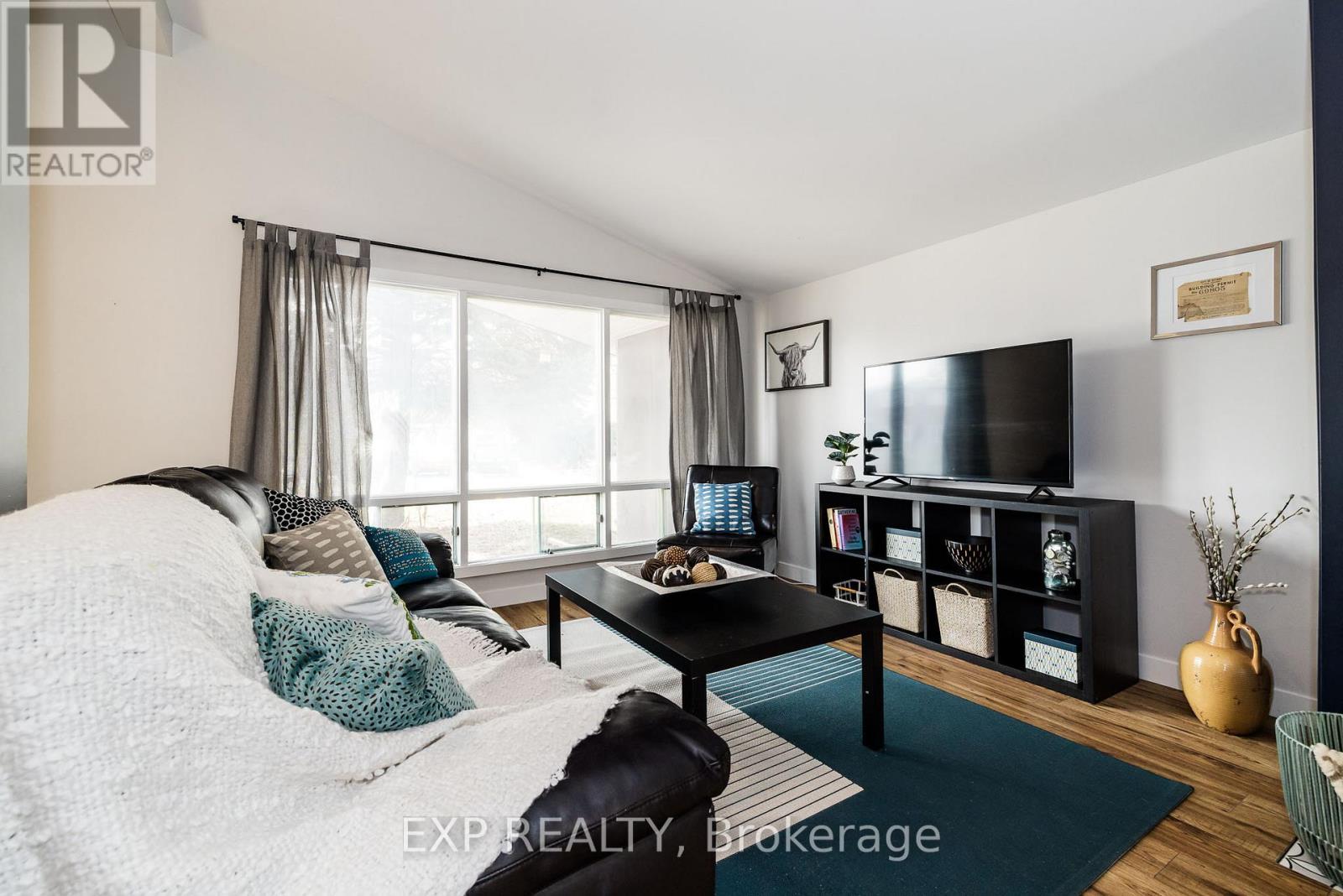 2196 Plesser Street, Ottawa, Ontario  K1G 2X3 - Photo 3 - X13126168