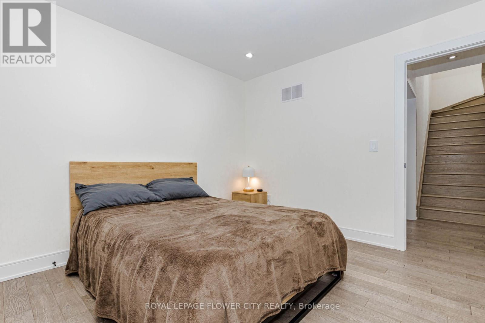 1367 Lawson Street, Innisfil, Ontario  L9S 0N8 - Photo 34 - N13126220