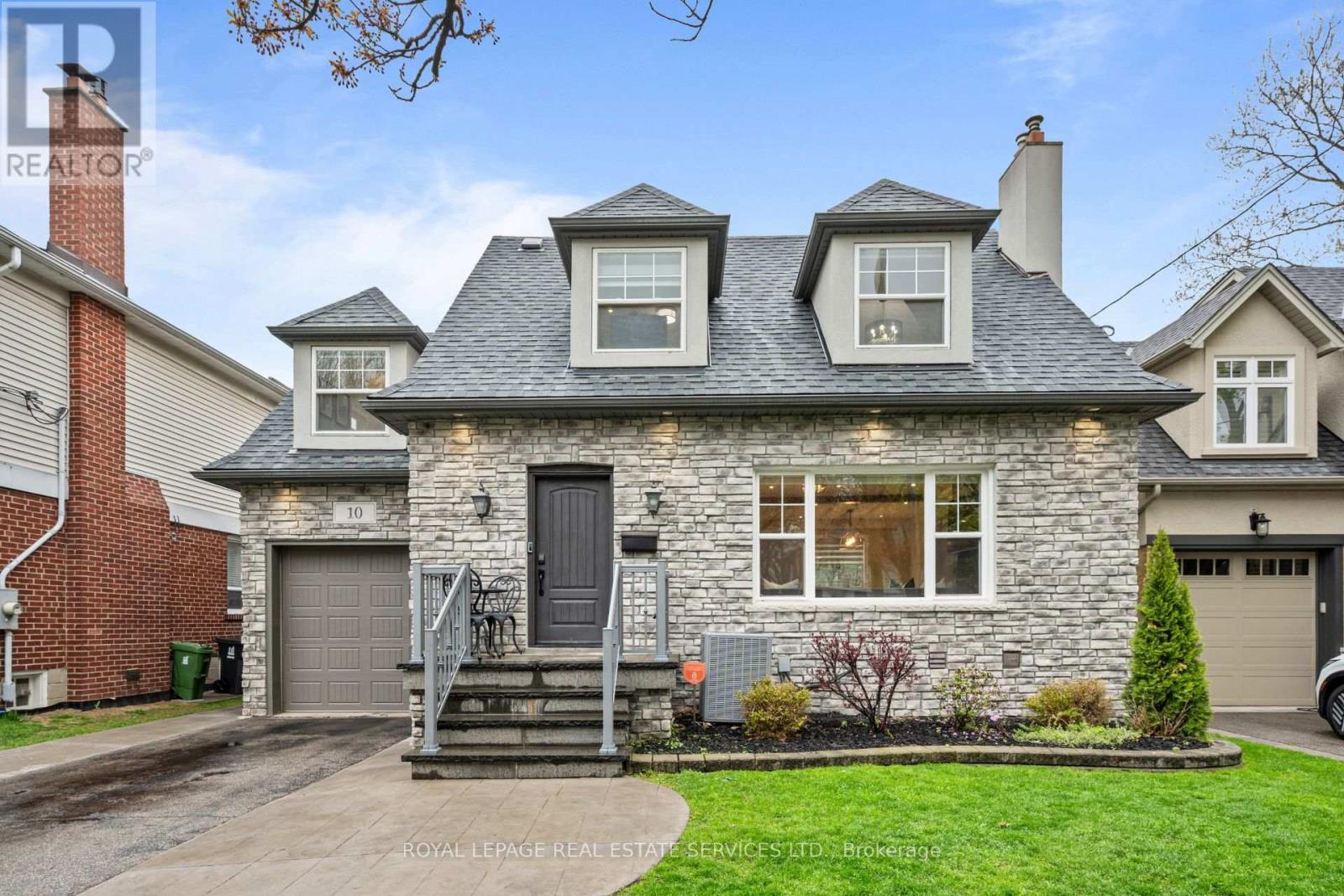 10 GLENELLEN DRIVE W, Toronto, Ontario