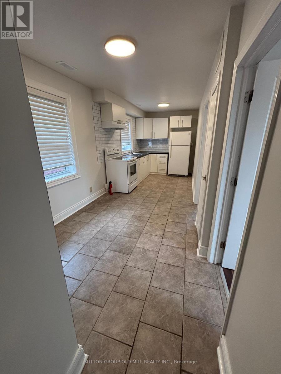 Upper - 85a Evans Avenue, Toronto, Ontario  M8Z 1H7 - Photo 13 - W13126180
