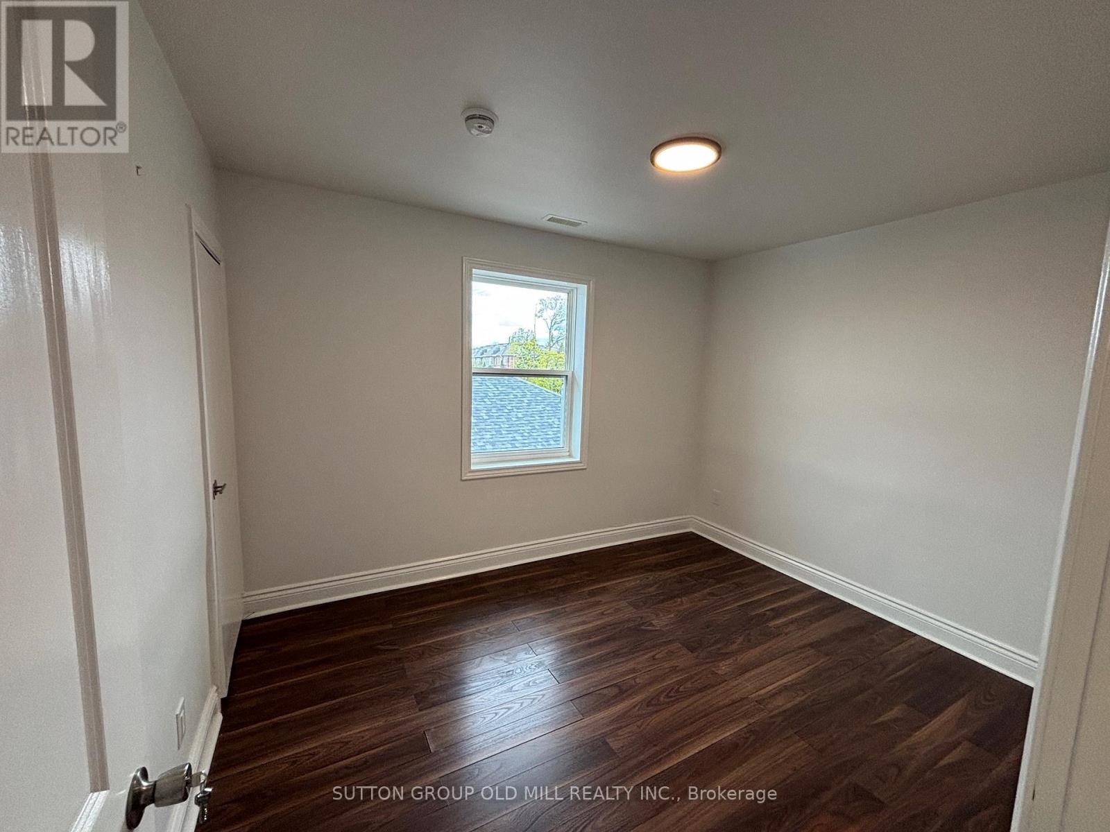 Upper - 85a Evans Avenue, Toronto, Ontario  M8Z 1H7 - Photo 19 - W13126180