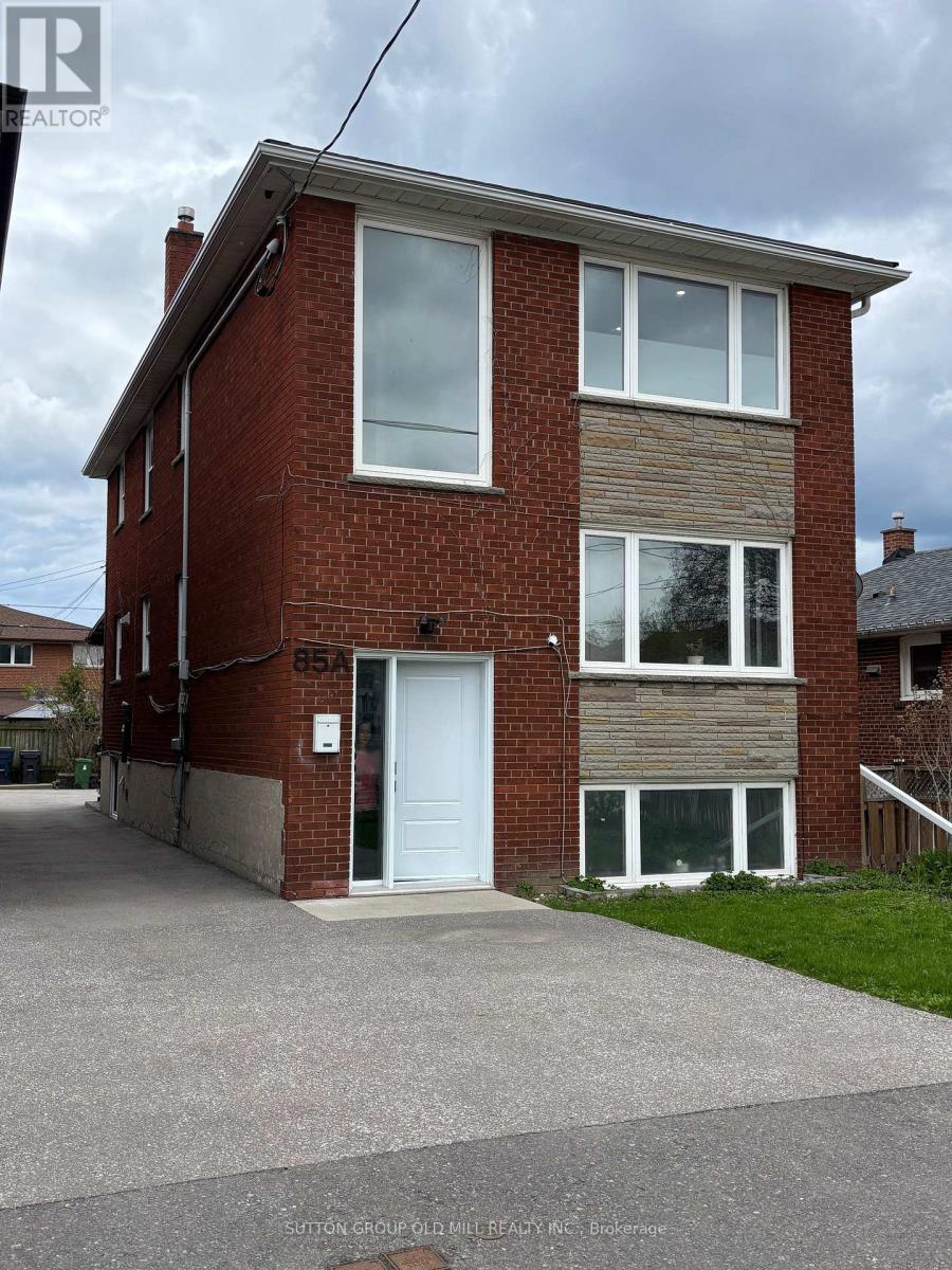 Upper - 85a Evans Avenue, Toronto, Ontario  M8Z 1H7 - Photo 2 - W13126180
