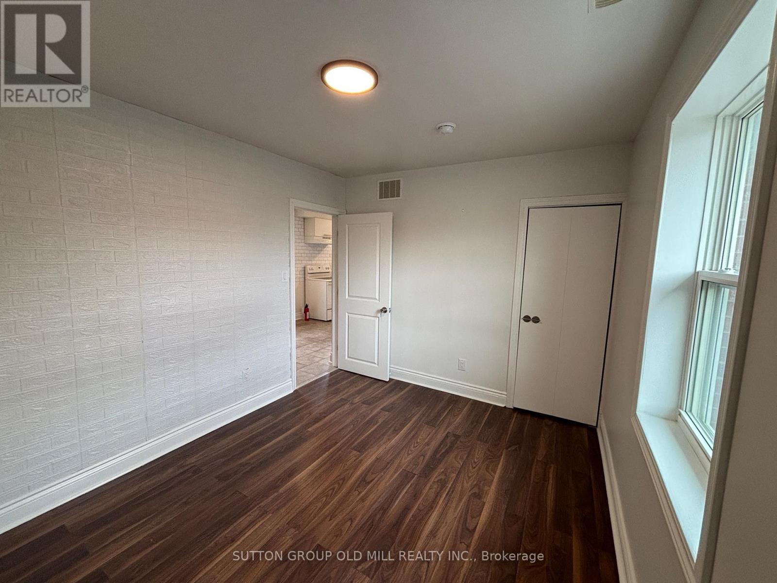 Upper - 85a Evans Avenue, Toronto, Ontario  M8Z 1H7 - Photo 20 - W13126180