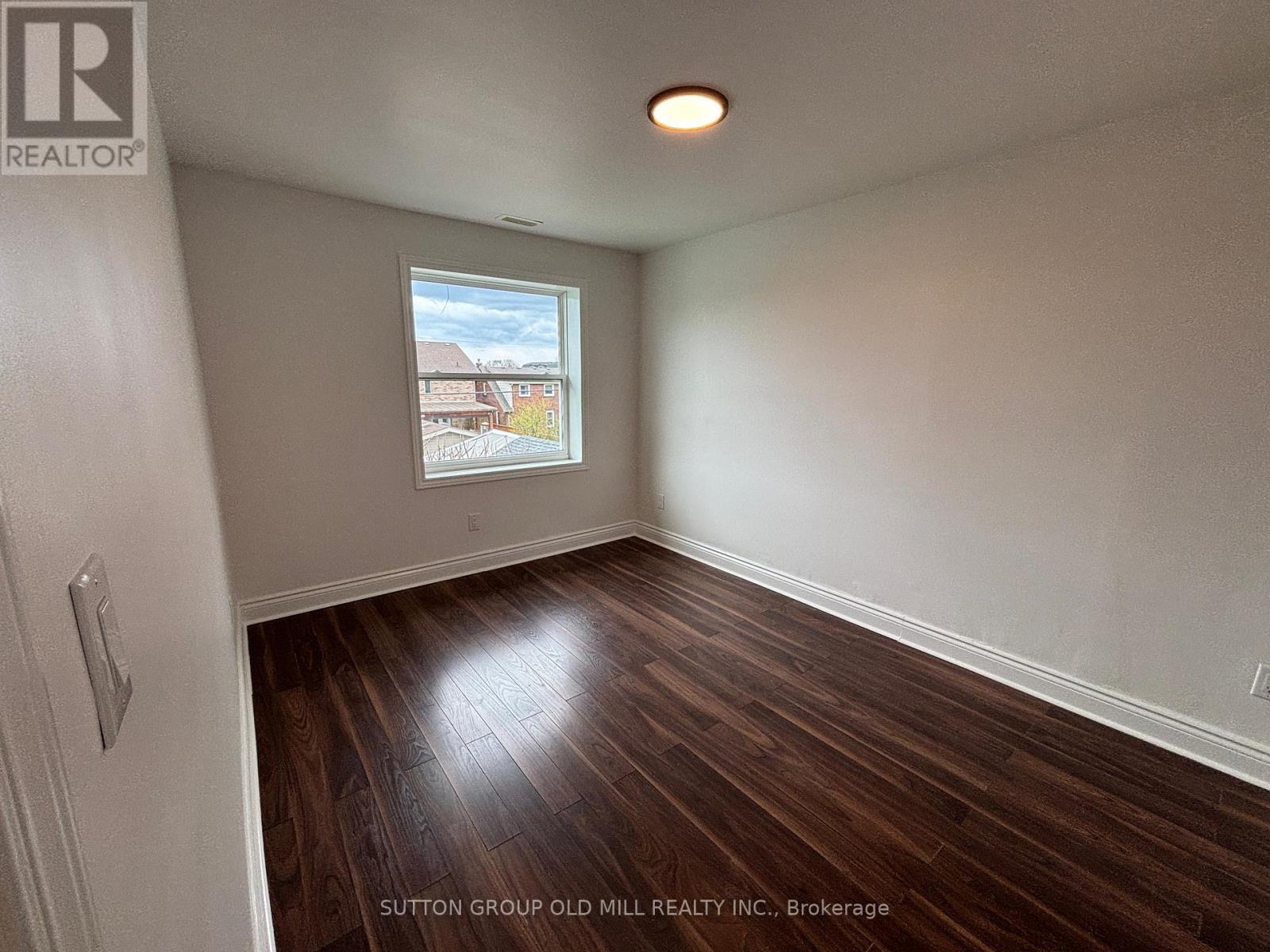 Upper - 85a Evans Avenue, Toronto, Ontario  M8Z 1H7 - Photo 23 - W13126180