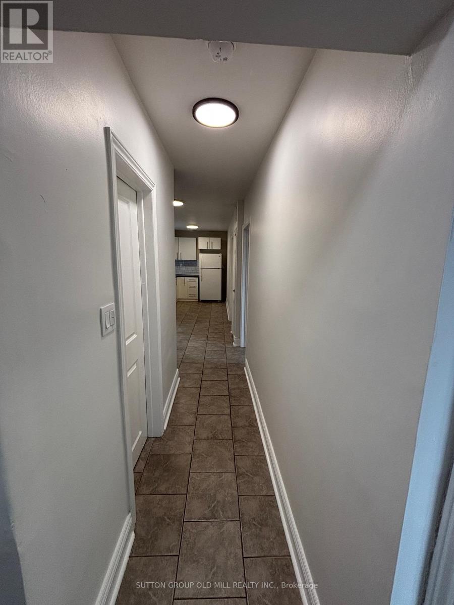 Upper - 85a Evans Avenue, Toronto, Ontario  M8Z 1H7 - Photo 8 - W13126180