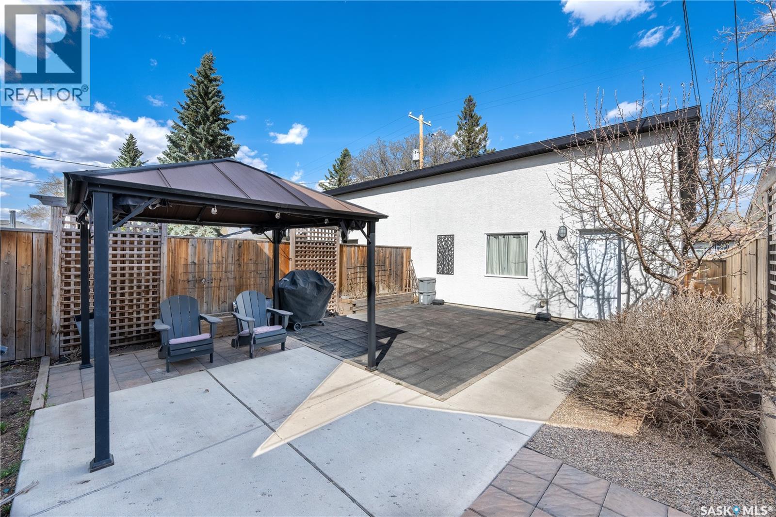 2123 York Avenue, Saskatoon, Saskatchewan  S7J 1H7 - Photo 32 - SK035937