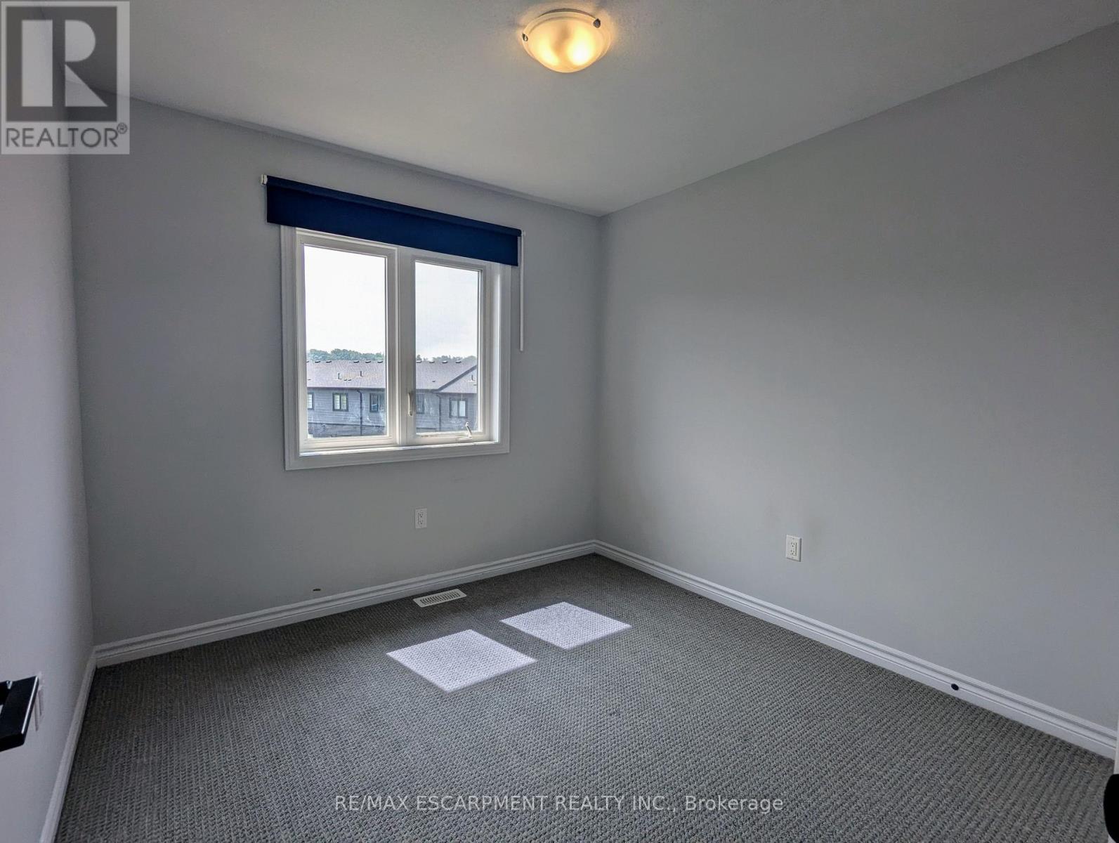 54 Cadwell Lane, Hamilton, Ontario  L9C 0E8 - Photo 14 - X13126178
