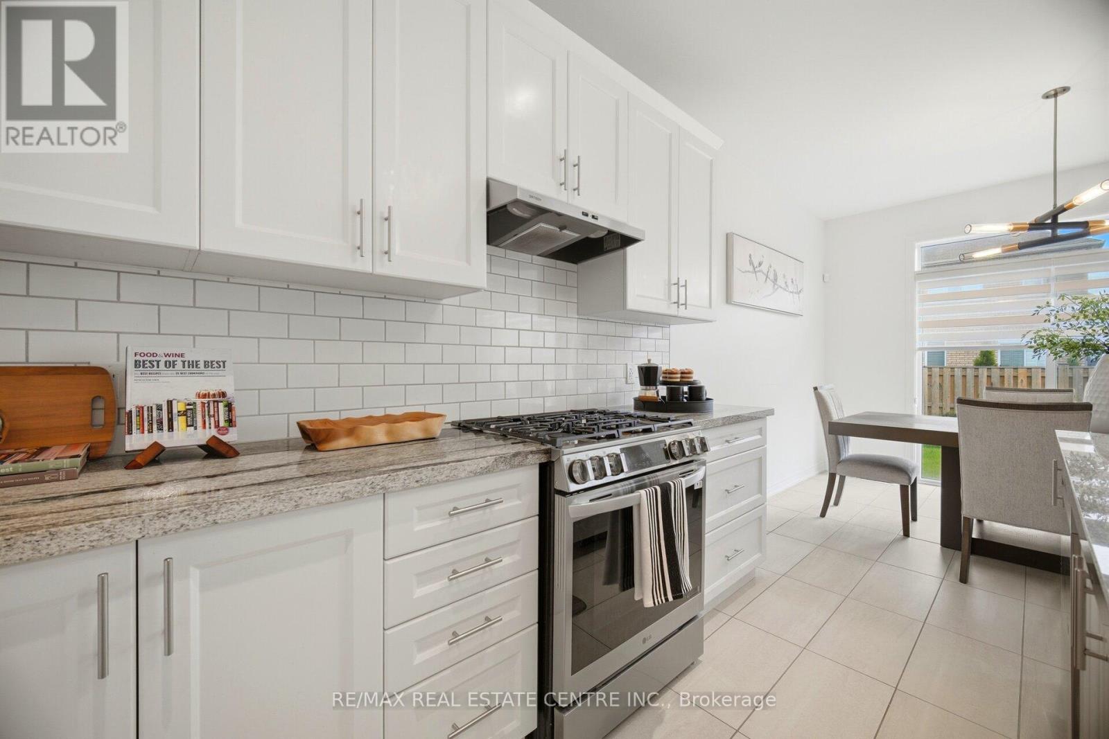 12 Shawbridge Court, Hamilton, Ontario  L8J 0M8 - Photo 22 - X13126228