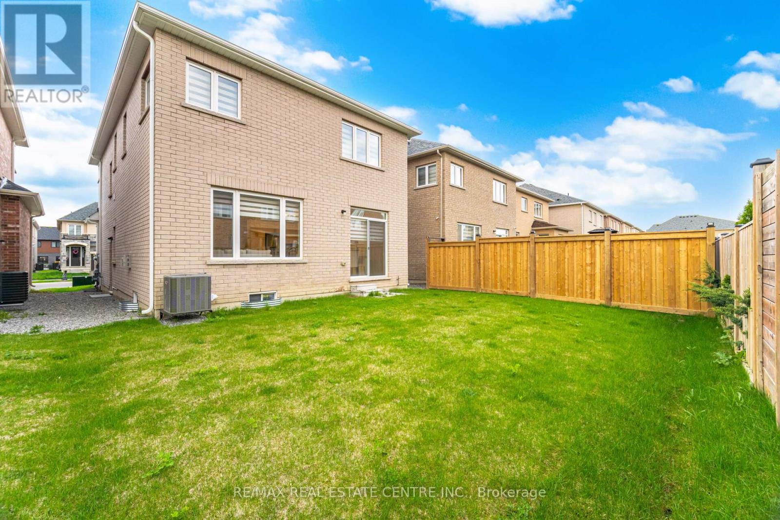 12 Shawbridge Court, Hamilton, Ontario  L8J 0M8 - Photo 50 - X13126228