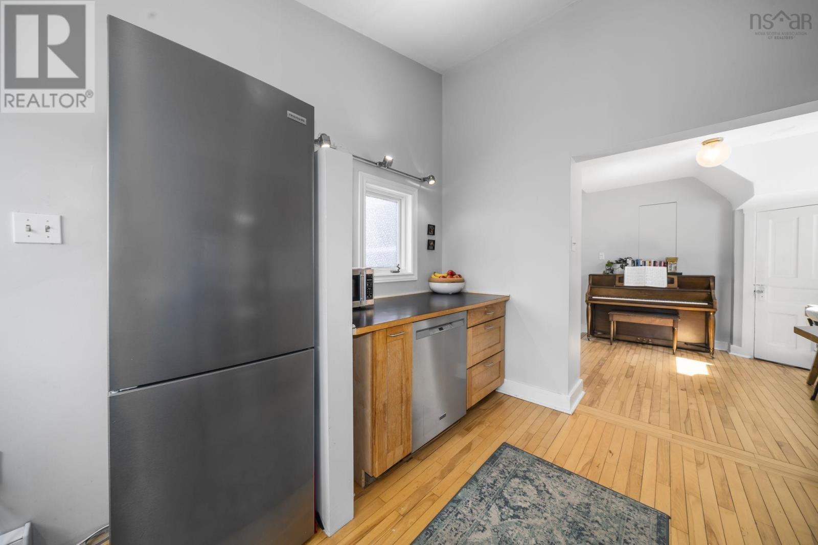 6363 Seaforth Street, Halifax, Nova Scotia  B3L 1R2 - Photo 17 - 202610791
