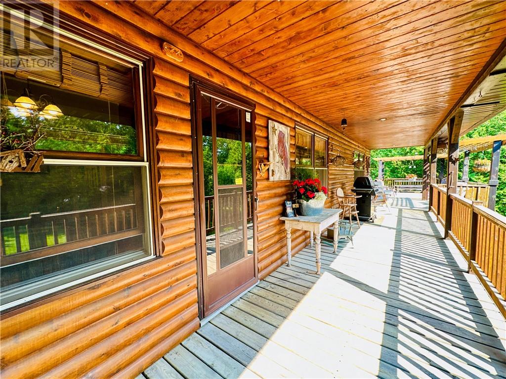 544 Ketchankookem Trail, Mindemoya, Ontario  P0P 1S0 - Photo 4 - 2127735