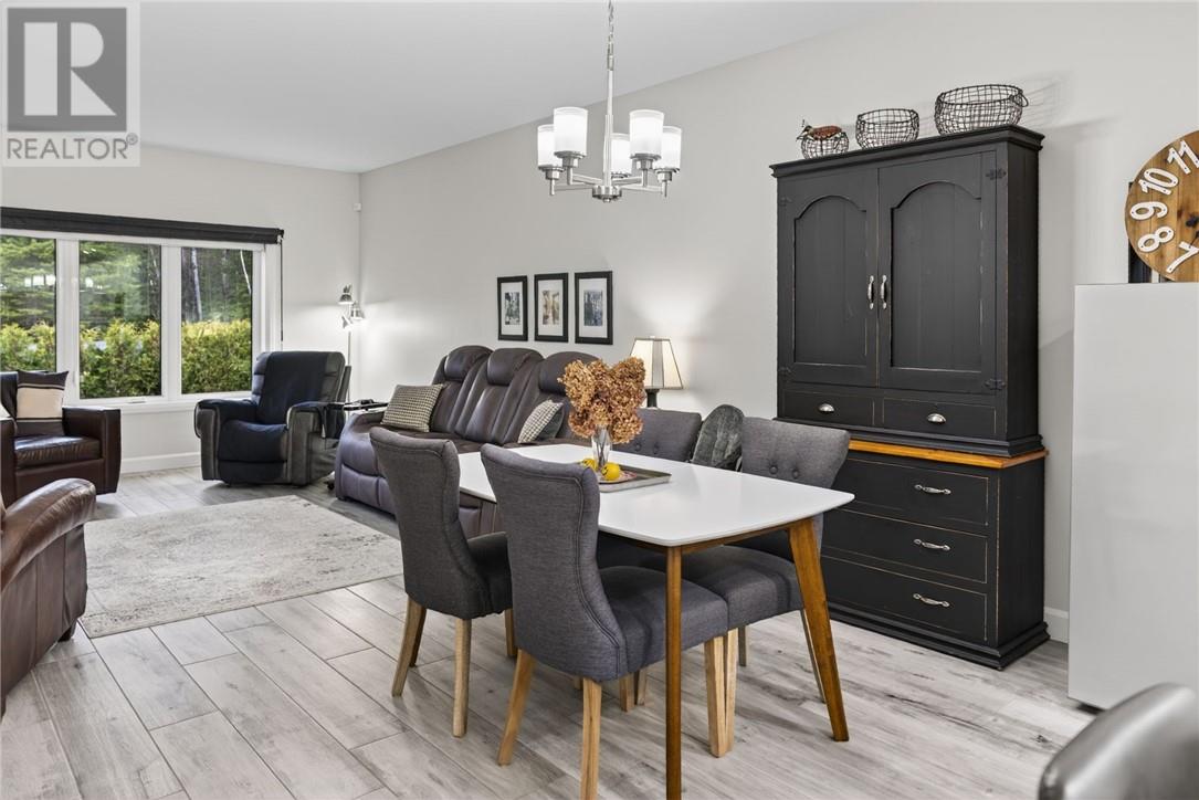 2512 Parkview Drive Unit# G20, Azilda, Ontario  P0M 1B0 - Photo 18 - 2127693