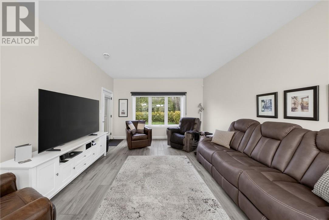 2512 Parkview Drive Unit# G20, Azilda, Ontario  P0M 1B0 - Photo 23 - 2127693