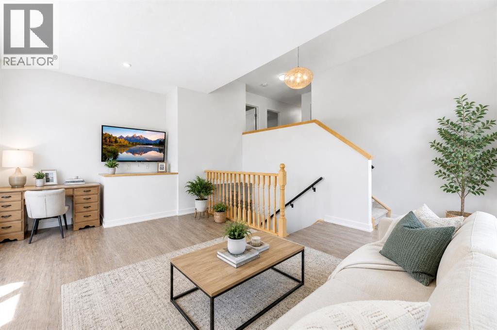 207 Gleneagles View, Cochrane, Alberta  T4C 2G5 - Photo 27 - A2307937
