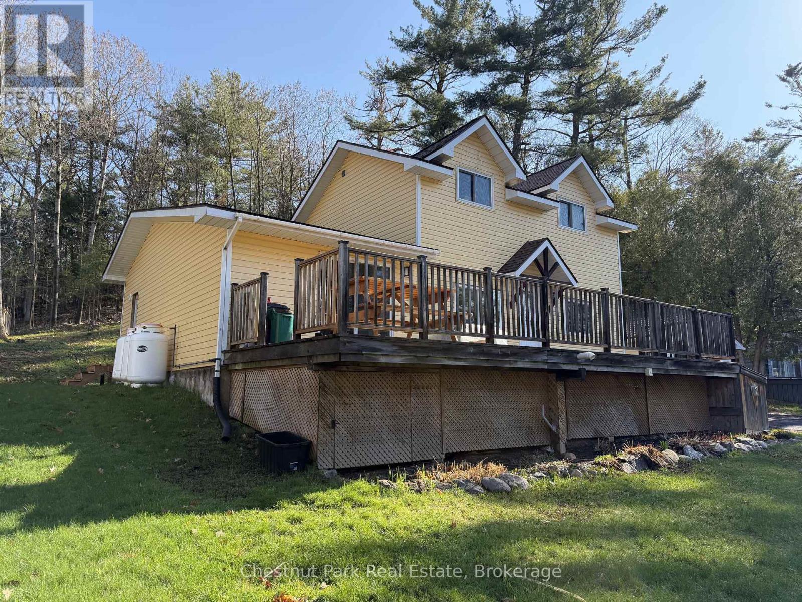 12 Ferndale Road, Muskoka Lakes, Ontario  P0B 1J0 - Photo 29 - X12791544