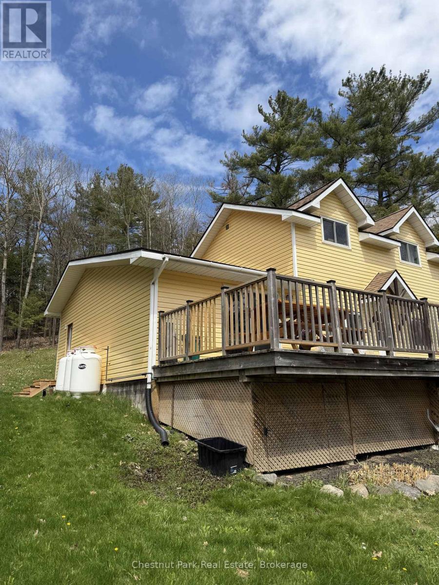 12 Ferndale Road, Muskoka Lakes, Ontario  P0B 1J0 - Photo 30 - X12791544
