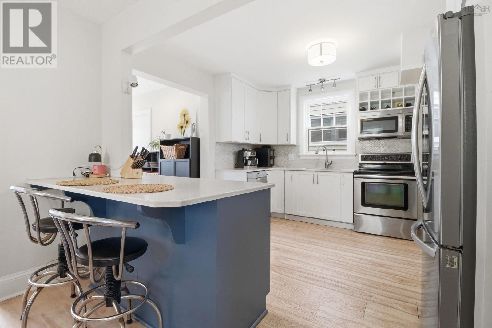 2545 Sherwood Street, Halifax, Nova Scotia  B3L 4R9 - Photo 8 - 202610816