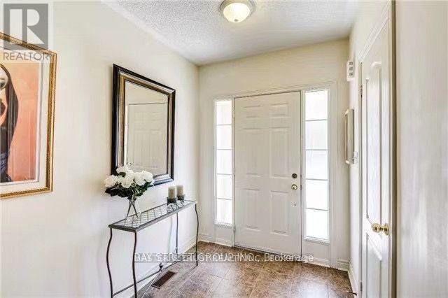 67 - 6035 Bidwell Trail, Mississauga, Ontario  L5V 3C9 - Photo 5 - W12956706