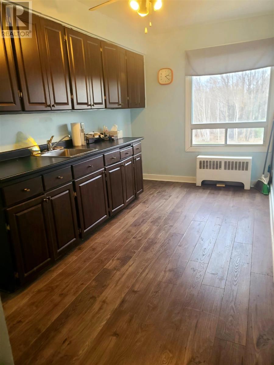 113 Hillside Dr N # 4, Elliot Lake, Ontario  P5A 1M8 - Photo 2 - SM260995