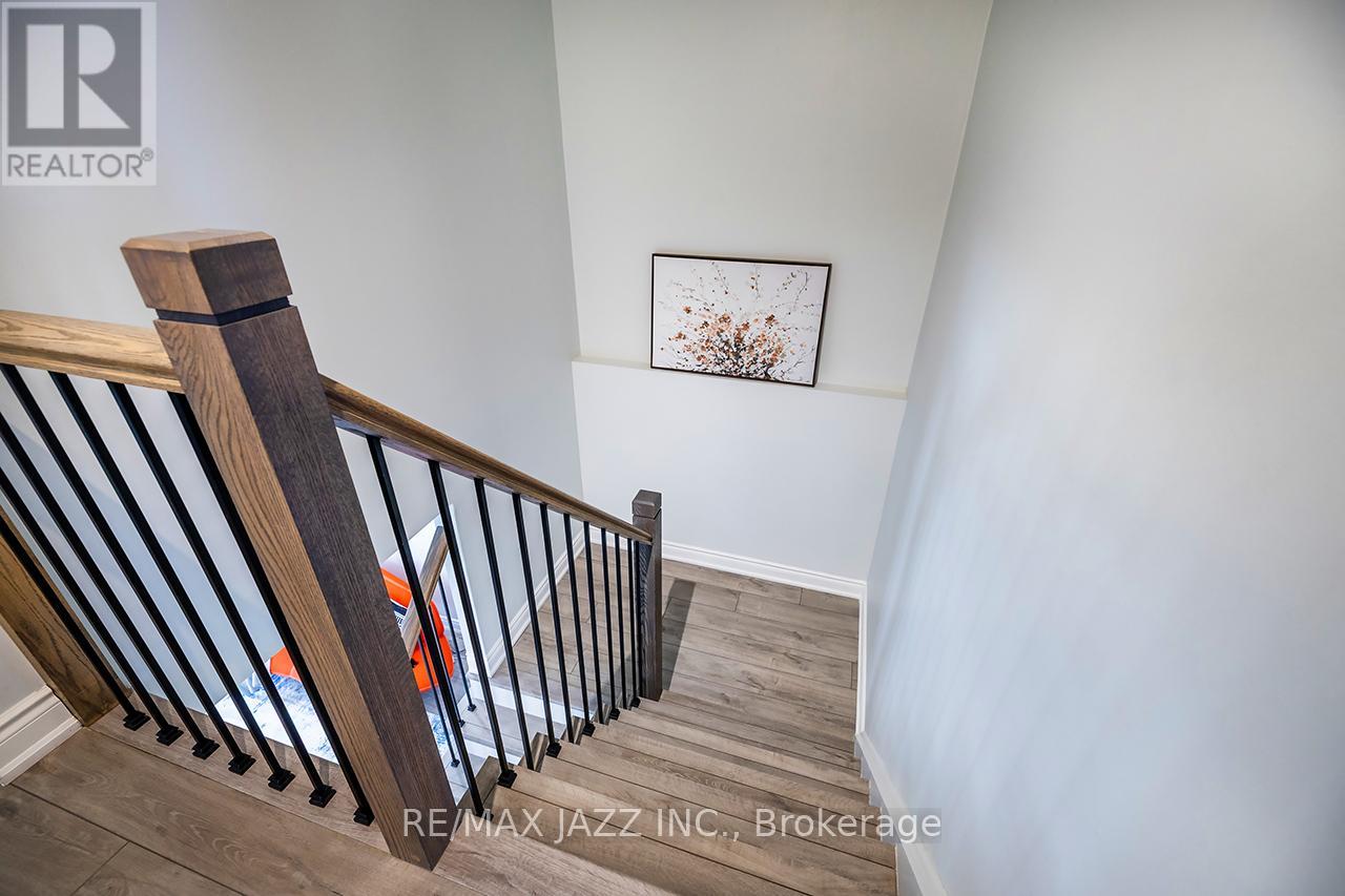 15 Graham Court, Whitby, Ontario  L1N 6E1 - Photo 22 - E13126244