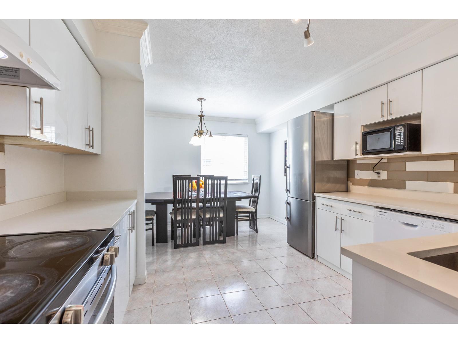 158 10077 156 Street, Surrey, British Columbia  V3R 4L6 - Photo 12 - R3123354