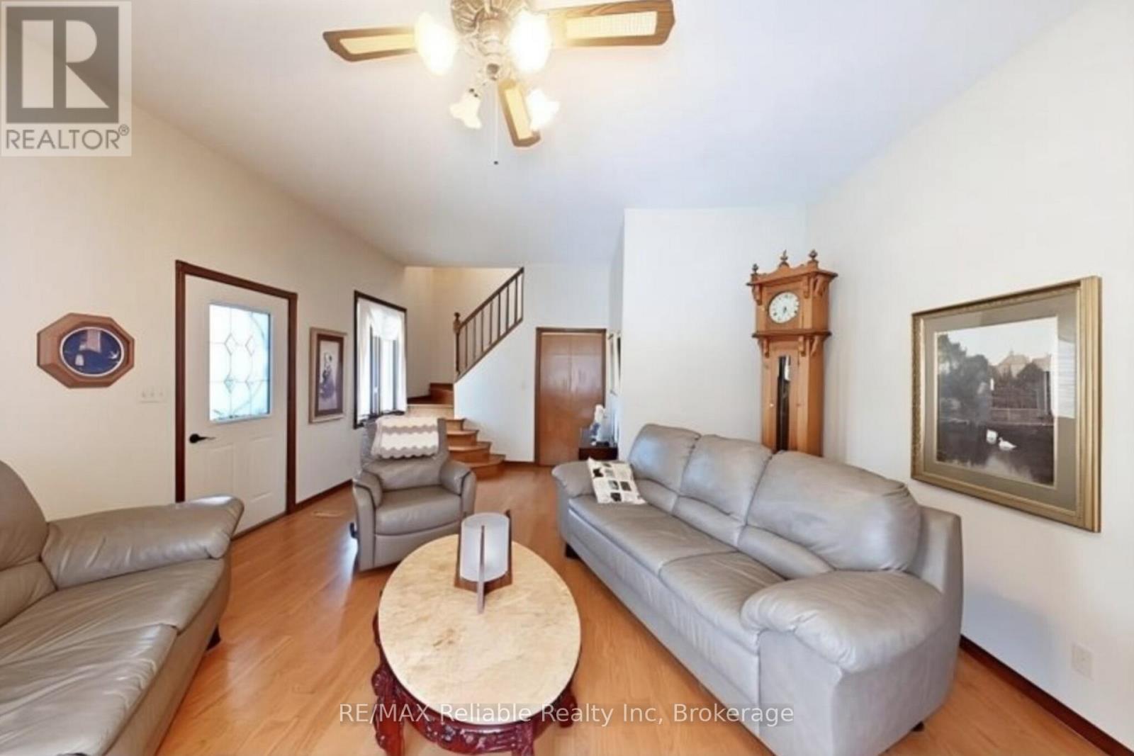 67 Rattenbury Street W, Central Huron, Ontario  N0M 1L0 - Photo 15 - X13126380