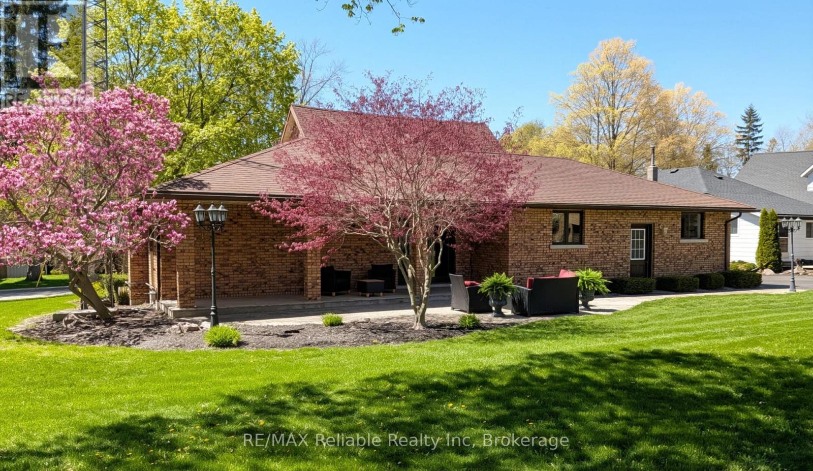 67 Rattenbury Street W, Central Huron, Ontario  N0M 1L0 - Photo 3 - X13126380
