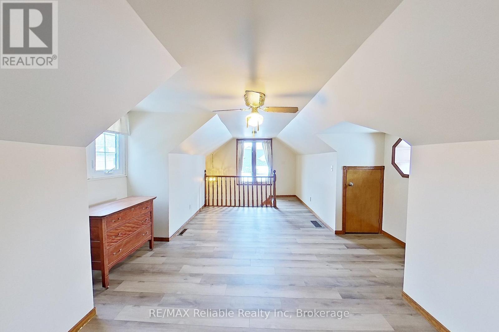 67 Rattenbury Street W, Central Huron, Ontario  N0M 1L0 - Photo 32 - X13126380