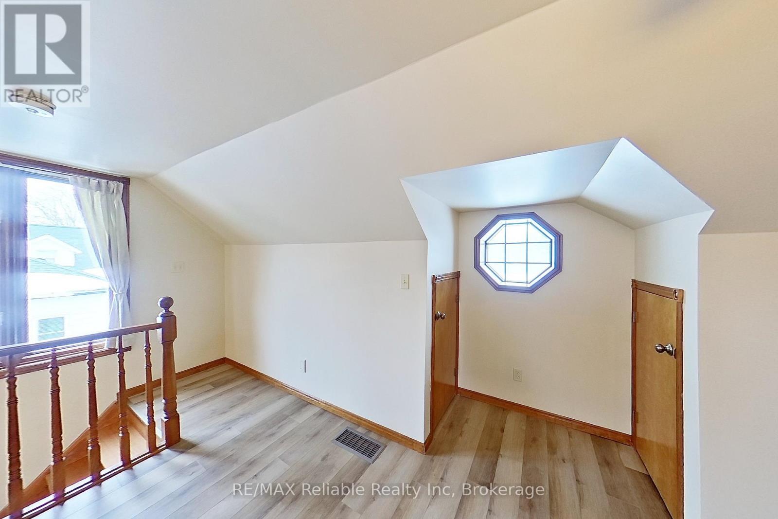 67 Rattenbury Street W, Central Huron, Ontario  N0M 1L0 - Photo 33 - X13126380
