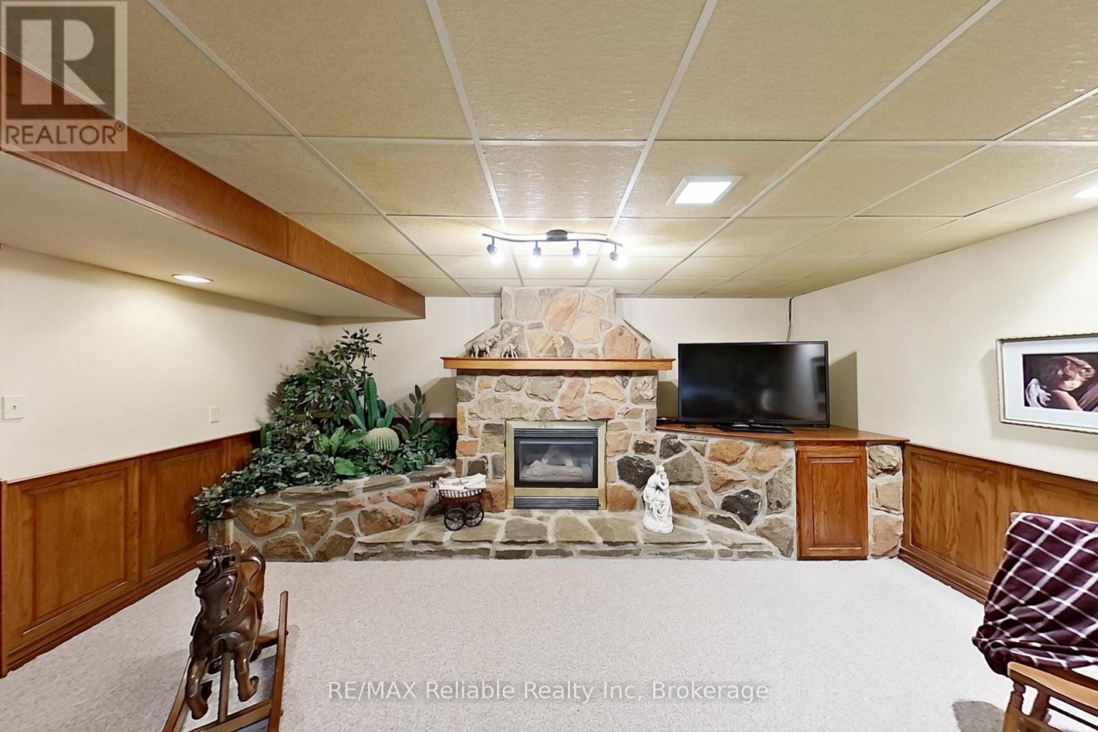67 Rattenbury Street W, Central Huron, Ontario  N0M 1L0 - Photo 34 - X13126380