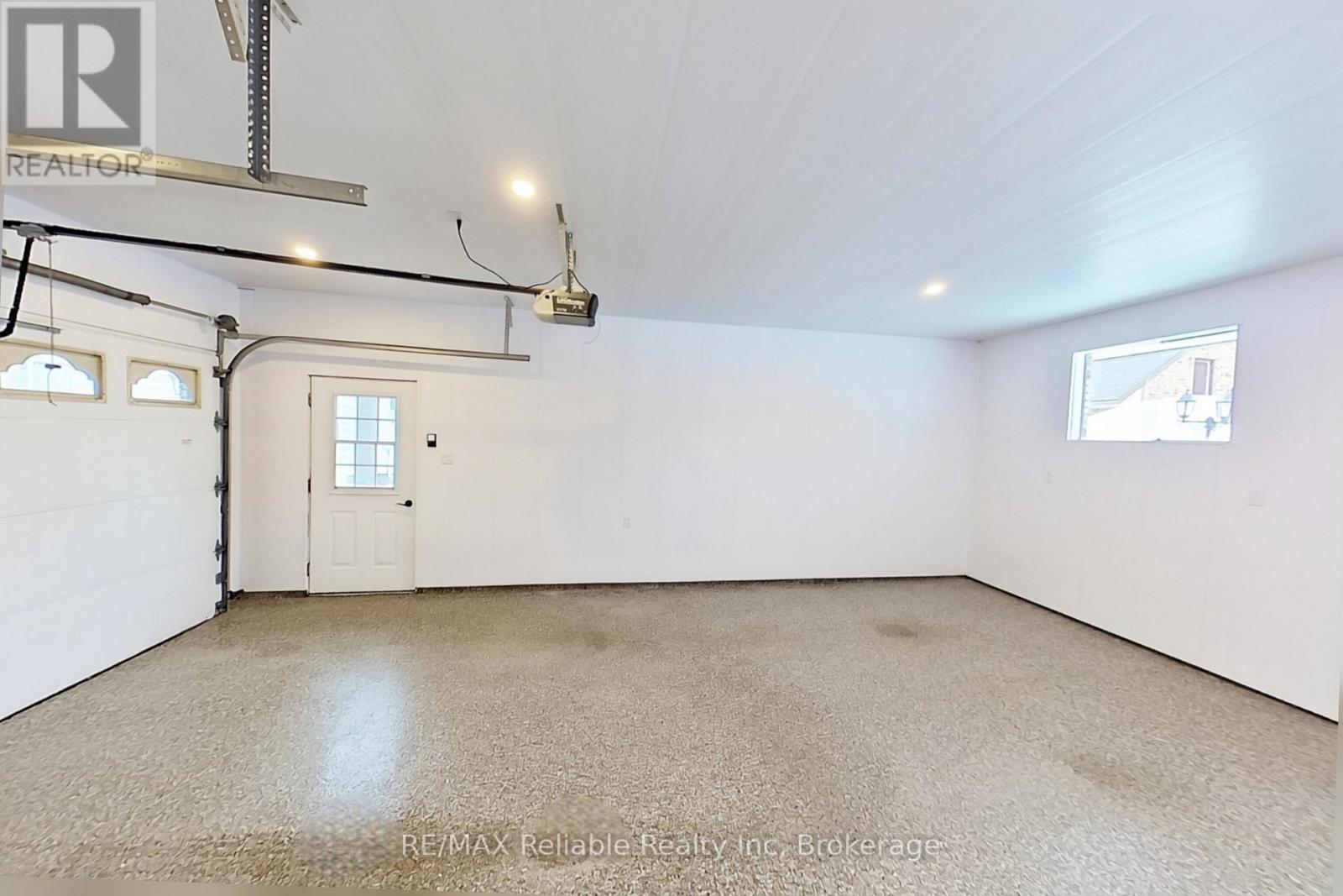67 Rattenbury Street W, Central Huron, Ontario  N0M 1L0 - Photo 39 - X13126380