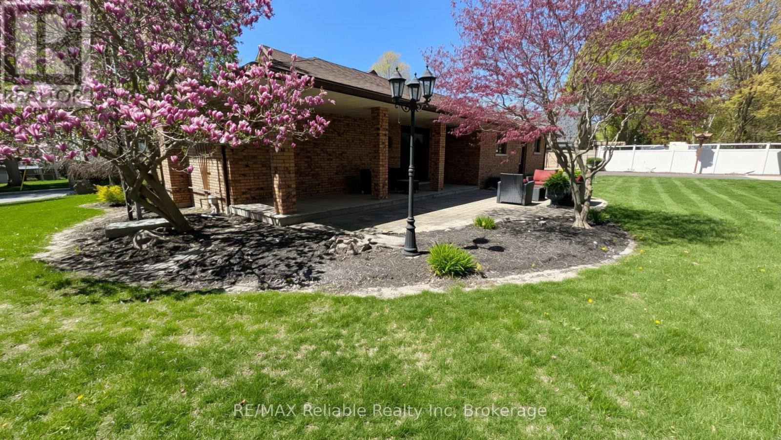 67 Rattenbury Street W, Central Huron, Ontario  N0M 1L0 - Photo 42 - X13126380