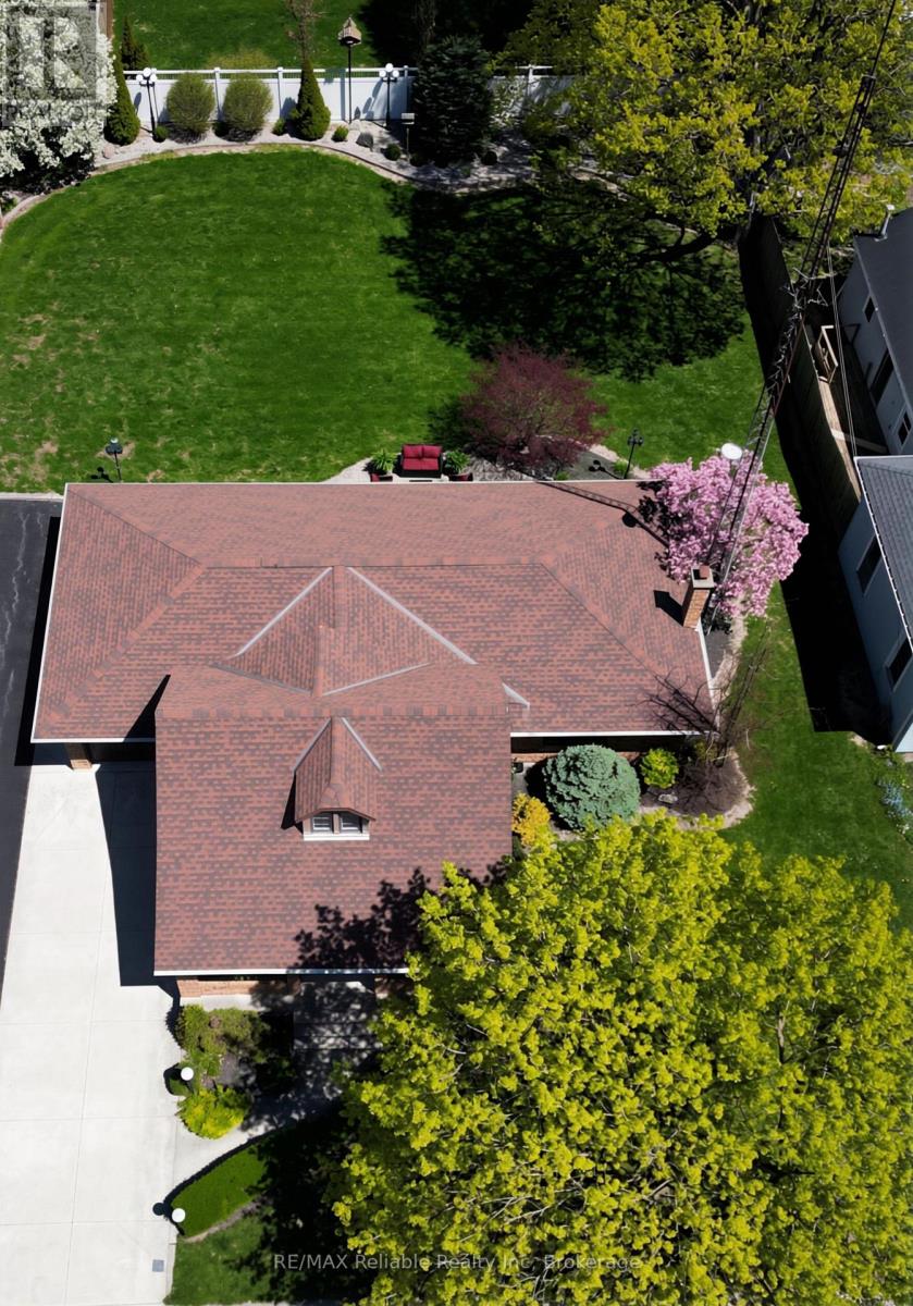 67 Rattenbury Street W, Central Huron, Ontario  N0M 1L0 - Photo 46 - X13126380