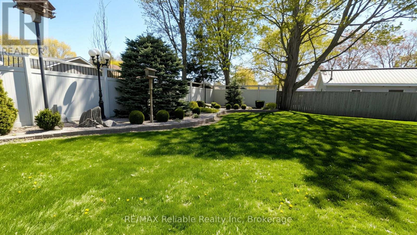 67 Rattenbury Street W, Central Huron, Ontario  N0M 1L0 - Photo 47 - X13126380