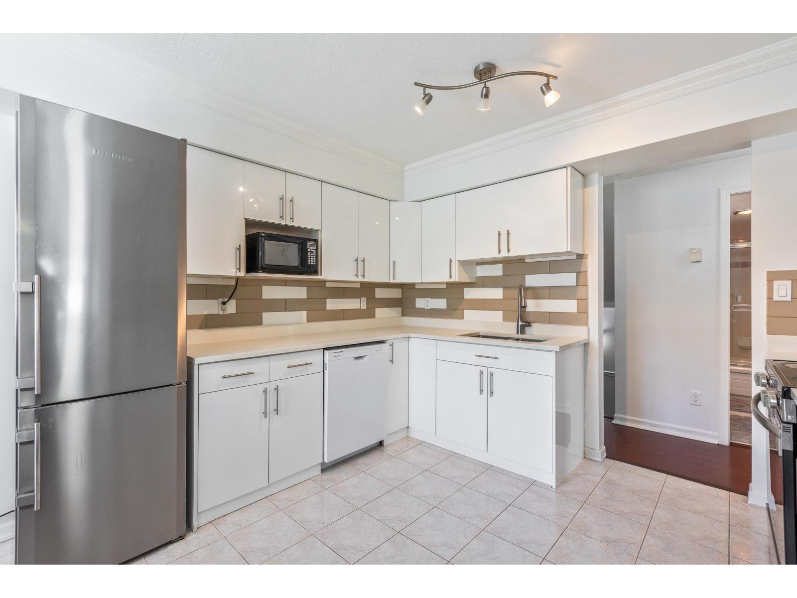 158 10077 156 Street, Surrey, British Columbia  V3R 4L6 - Photo 10 - R3123354