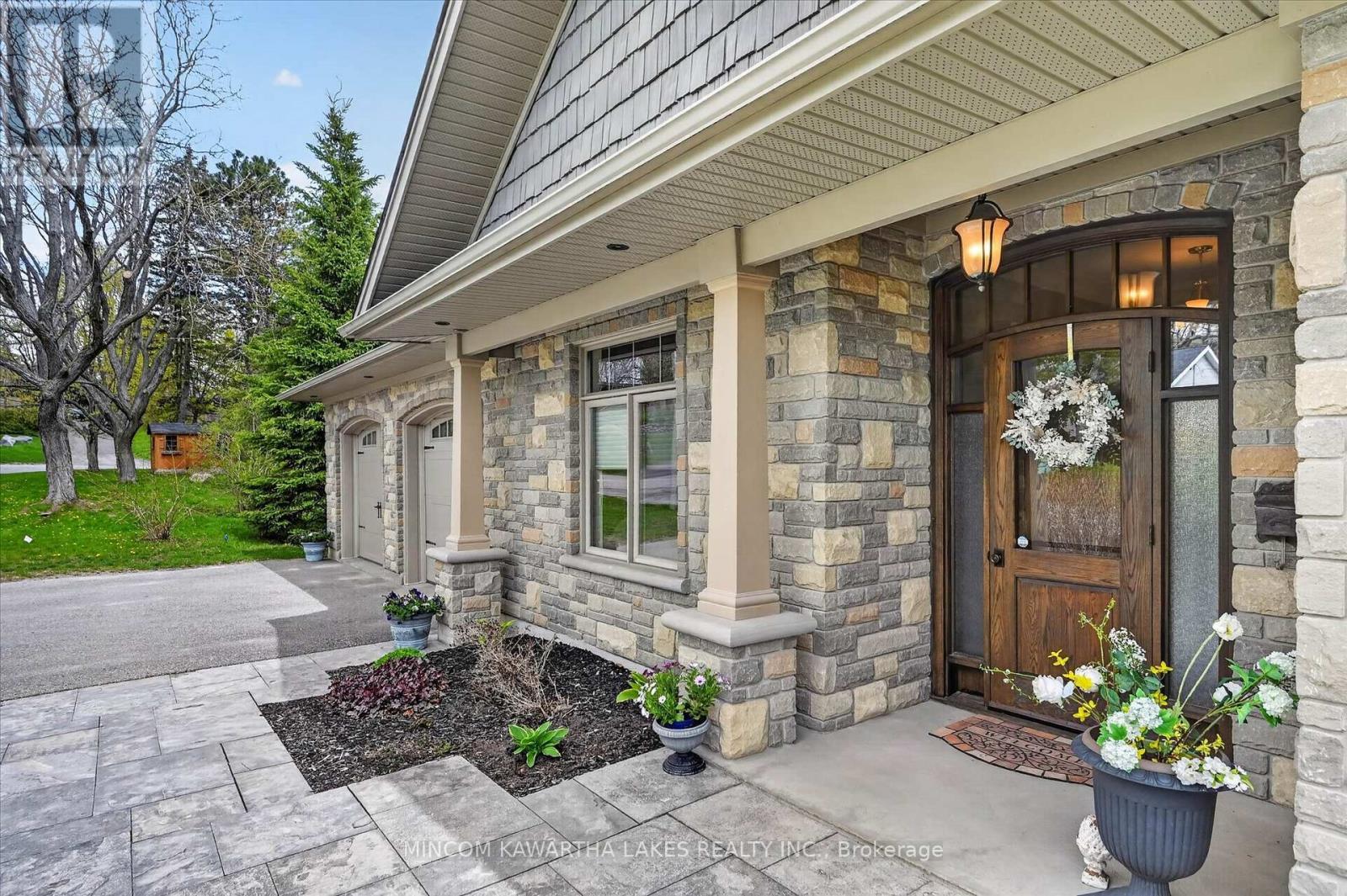 63 Weller Crescent, Peterborough, Ontario  K9J 6J4 - Photo 3 - X13126300