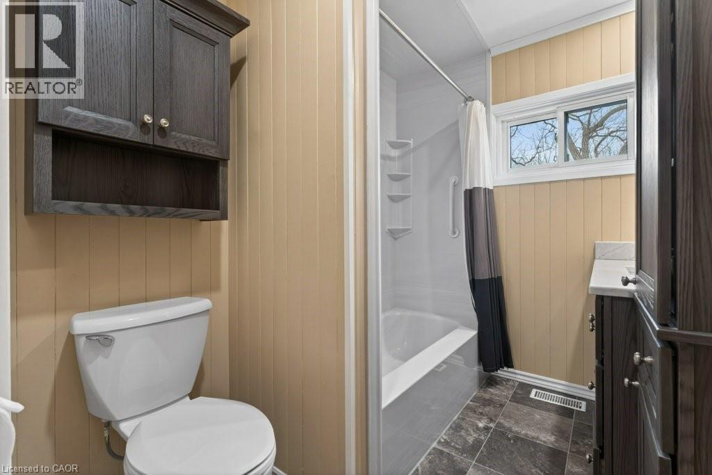 3378 Johnson Street, Vineland, Ontario  L0R 2C0 - Photo 15 - 40818916