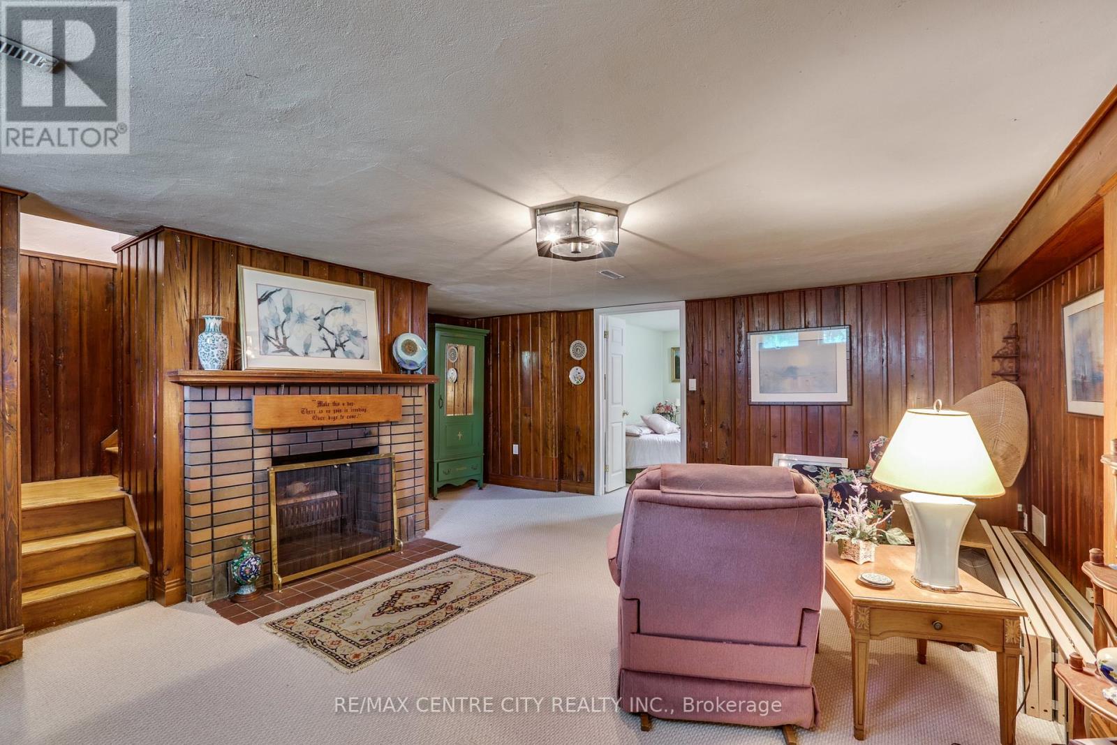 1008 Waterloo Street, London East, Ontario  N6A 3X6 - Photo 33 - X13126236
