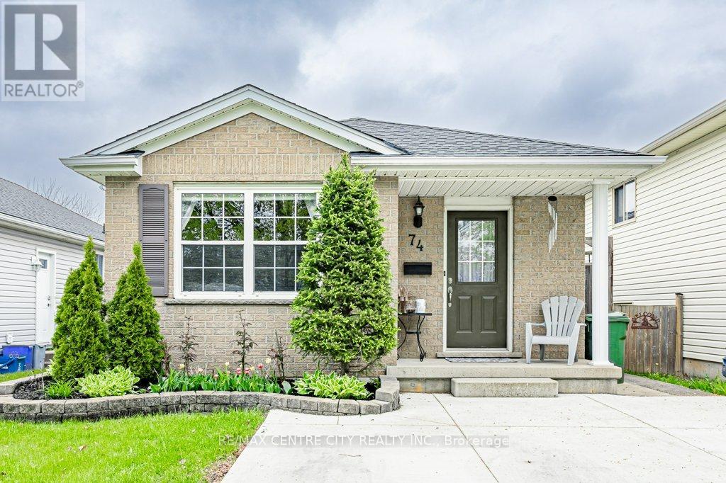 74 JUNO DRIVE, St. Thomas, Ontario