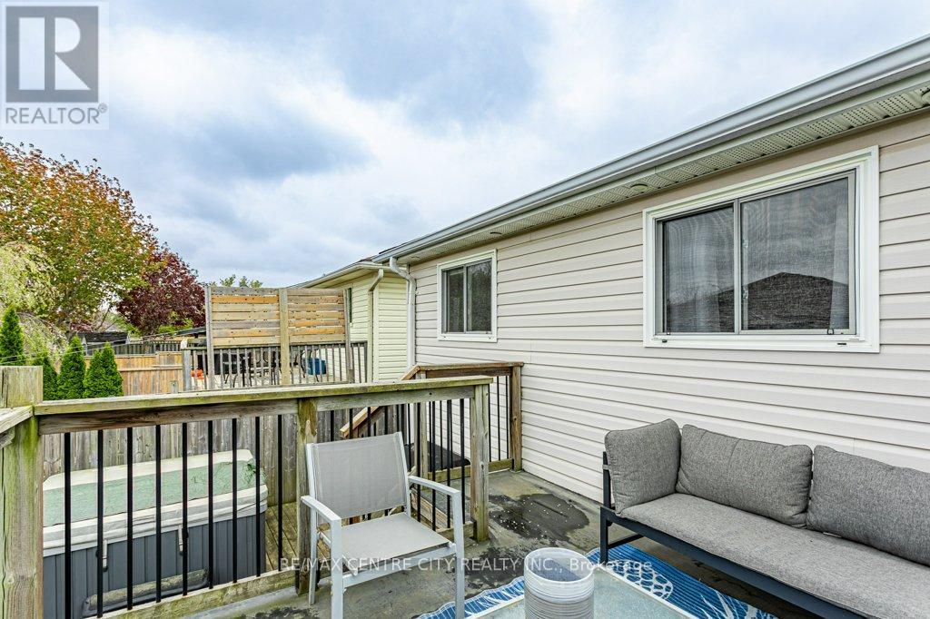 74 Juno Drive, St. Thomas, Ontario  N5R 6E9 - Photo 33 - X13126240