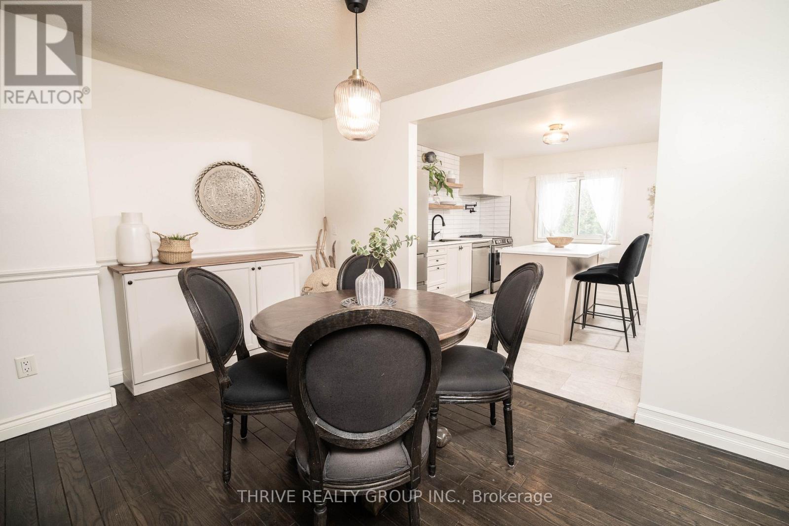 70 - 300 Sandringham Crescent, London South, Ontario  N6C 5B4 - Photo 8 - X13126266