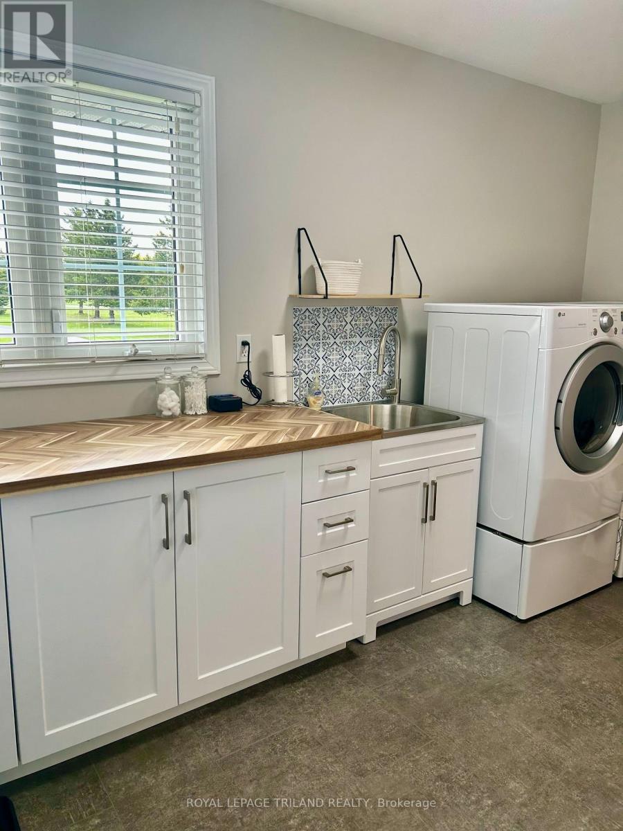 5017 Hamilton Road, Thames Centre, Ontario  N0L 1G6 - Photo 16 - X13126390
